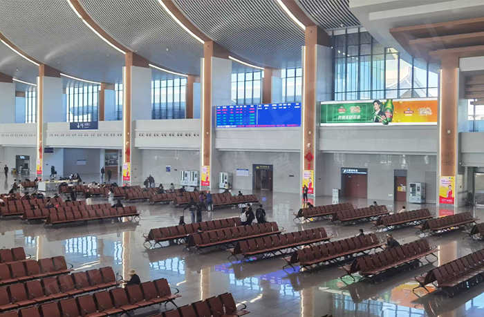 戶(hù)外LED廣告機(jī)